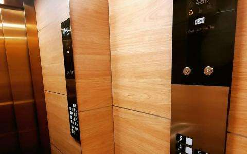 New elevator at the Hotel Paix République